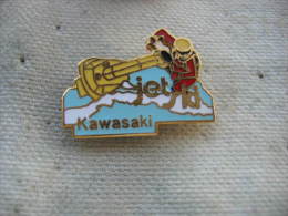Pin's Jet Ski, Pub Pour KAWASAKI - Water-skiing