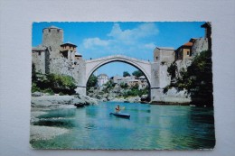 Bosnien Hercegovina Mostar Bridge On River   A 32 - Bosnien-Herzegowina