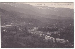 FAVERGES.   -  Panorama  De  La  Ville  Et  Les  Fabriques  De  Soie - Faverges