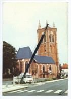 CPM - Hazebrouck - L´Eglise St Saint Eloi (XVIe S) - Peugeot J7 - - Hazebrouck