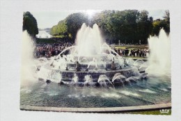 France Versailles Les Grandes Eaux Du Bassin    A 34 - Versailles