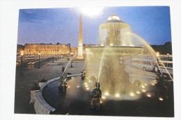 France Paris La Nuit La Place De La Concorde    A 34 - Plazas