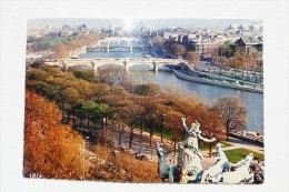 France Paris Panorama Sur La Seine Stamp 1971    A 34 - Cartas Panorámicas