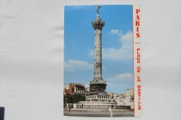 France Paris La Place De La Bastille 1977  A 34 - Plazas