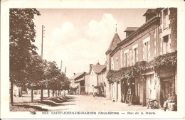 79 - SAINT  JOUIN  DE  MARNES -  Belle Vue De La Mairie ( Animation ) - Saint Jouin De Marnes