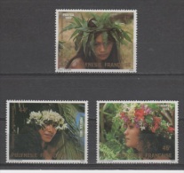 (S1207) FRENCH POLYNESIA, 1983 (Polynesian Crowns - Flower Garlands). Complete Set. Mi ## 386-388. MNH** - Unused Stamps