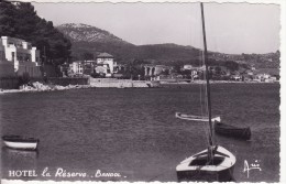 Carte Postale Photo BANDOL (Var) Vue Sur Hôtel Restaurant " La Réserve " -Bâteau-Barque - Bandol