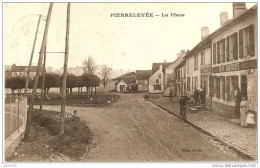 PIERRELEVEE  ..-- 77 . SEINE ET MARNE ..--  La  Place . 1910  Vers CORBION ( Melle Justine BOUCHEZ ) . - Autres & Non Classés