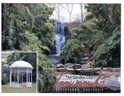 (PH 891) Australia - QLD - Toowoomba Garden Waterfall And Trees - Árboles