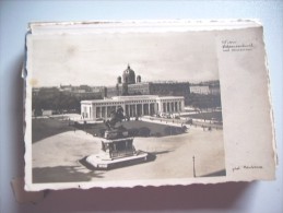 Oostenrijk Österreich Wenen Wien Heldendenkmal Und Museum - Musea