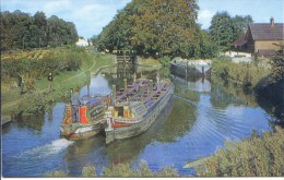 HERTS - GRAND UNION CANAL - NEAR KINGS LANGLEY Ht188 - Hertfordshire