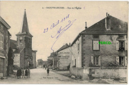 Carte Postale Ancienne De BROUVELIEURES – RUE DE L'EGLISE - Brouvelieures