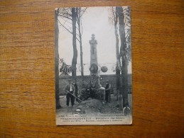 Villers-bretonneux Monument Des Soldats Morts En 1870 " Carte Animée "" - Villers Bretonneux