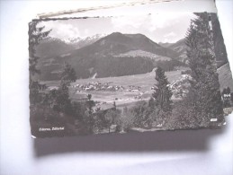 Oostenrijk Österreich Tirol Zillertal Uderns Zwischen Bäume Gesehen - Zillertal