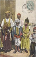 Cpa - Algérie - Enfants Et Fillettes Arabes ( En L´état ) - Kinderen