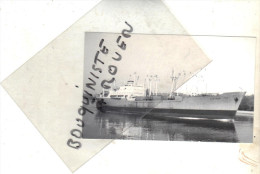 Bateau Identifié " Karonga " Singapour 1974 Photo Prise Aval Grand Couronne Shipping Ship  Transport Maritime - Signed Photographs