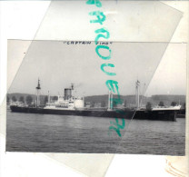 Bateau Identifié " Captain Tino " Kamenari En 1975 Somalie Photo Prise à Hautot Sur Seine   Shipping  Transport Maritime - Signed Photographs