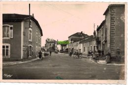 Carte Postale Ancienne De CHATENOIS – RUE DE LONGCHAMP - Chatenois