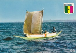 Delcampe - CPM Pirogue De Pêche - République Du Sénégal - Fischerei
