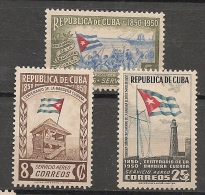 CUBA - Posta Aérienne - Air Mail - Yvert # 40/2 -  * MINT (Light Trace Of Hinge) - Luftpost