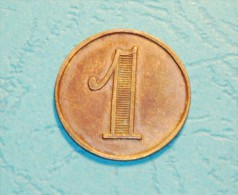 Very Old Token / Gettone/ Jeton 1 - 1,1 Cm. Diameter - Monedas/ De Necesidad