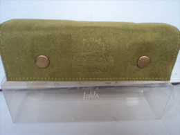 LOLITA LEMPICKA " AU MASCULIN : L´ECRITOIRE POUR LUI"  VOIR ET LIRE !! - Miniatures Men's Fragrances (in Box)