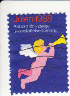 Denemarken Kerstvignet Cat. AFA Julemaerker Aalborg Alm.underst; Jaar 1988 Nr 1 Van 5 - Emisiones Locales