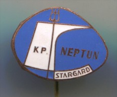 Rowing, Kayak, Canoe - NEPTUN STARGARD, Poland, Vintage Pin Badge, Enamel - Canoa