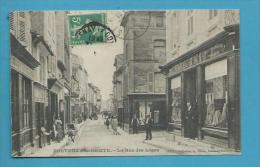 CPA Commerces Rue Des Loges FONTENAY LE COMTE 85 - Fontenay Le Comte