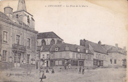 80 / OISEMONT / LA PLACE DE LA MAIRIE / ANIMEE ET RARE / DATEE 24 AVRIL 1919 - Oisemont