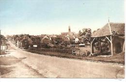 LE CHATELET EN BRIE. VUE GENERALE ET CHAPELLE SAINTE REINE. - Le Chatelet En Brie