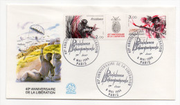 1984--enveloppe 1er Jour-FDC"Soie"-40° Anniv De La Libération-Résistance,débarquements,parachutisme-cachet  PARIS--75 - 1980-1989