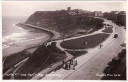 Castle Hill And North Bay, Scarborough Black & White Photographic Postcard - Empire View - Unused 1930´s - Scarborough