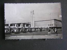 O N° 123  /  Nehterlands - Pays-Bas -  Noord-Brabant,   Eindhoven  Stationsplein / Circulé 1964 - Eindhoven