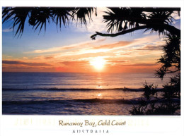 (222) Australia - QLD - Runaway Bay - Gold Coast