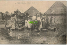 Carte Postale Ancienne De SOUDAN – KAYES – MOUSSO A LA FONTAINE - Mali