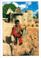 Carte Postale Ancienne De TOGO – SCENE DU VILLAGE - Togo