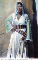 TYPE- Jeune Femme Maure - Africa