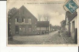 Barlin  62    Le Bureau De Poste Et La Rue De L'Eglise Bien Animée - Barlin