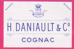 B135 - BUVARD -  H. DANIAULT & C° - COGNAC - Liqueur & Bière