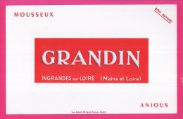 B172 - BUVARD - MOUSSEUX GRANDIN - INGRANDES SUR LOIRE - MAINE ET LOIRE - Liqueur & Bière