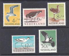 PAYS  BAS -  Série 733 / 737 ** -   Cote : 14 € - Unused Stamps