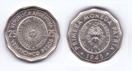 Argentina 25 Pesos 1965 1st Issue Of National Coinage In 1813 - Argentine