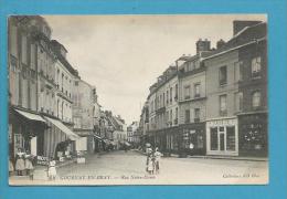 CPA Ommerces Rue Notre Dame GOURNAY EN BRAY 76 - Gournay-en-Bray