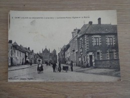 CPA 44 SAINT JULIEN DE VOUVANTES GRANDE PLACE EGLISE MAIRIE - Saint Julien De Vouvantes