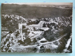 V08-30-gard-notre Dame De Rochefort-vue Generale Aerienne--beau Timbre-1955-photo Veritable-- - Rochefort-du-Gard