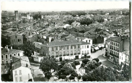 RIVESALTES La Place Du Maréchal Joffre Et Vue Générale - Rivesaltes