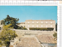 ANSOUIS    -    Le  Château    -  La   Façade  Principale - Ansouis