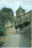 Carte Postale 86. Lusignan  L'église  Trés Beau Plan - Lusignan