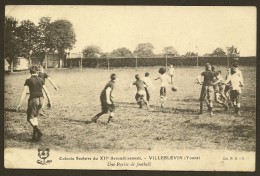 VILLEBLEVIN Partie De Football Colonie Du 12° De Paris (PRS) Yonne (89) - Villeblevin